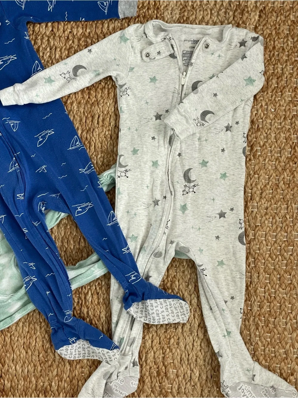 Carter’s Baby Boy 5 Piece Footed Pajamas Lot 12M Sleepwear Casual Cozy